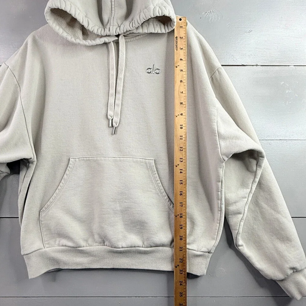 Alo Yoga Accolade Hoodie Sweatshirt Unisex Medium Cream Chrome Logo